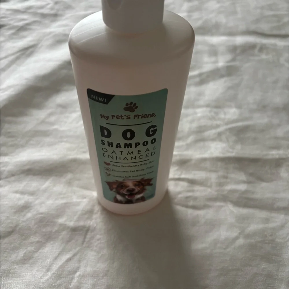 Oatmeal Enhanced Dog Shampoo - Mint Green